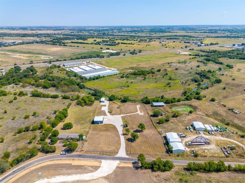 9210 County Road 1229, Godley TX 76044 - Photo 35