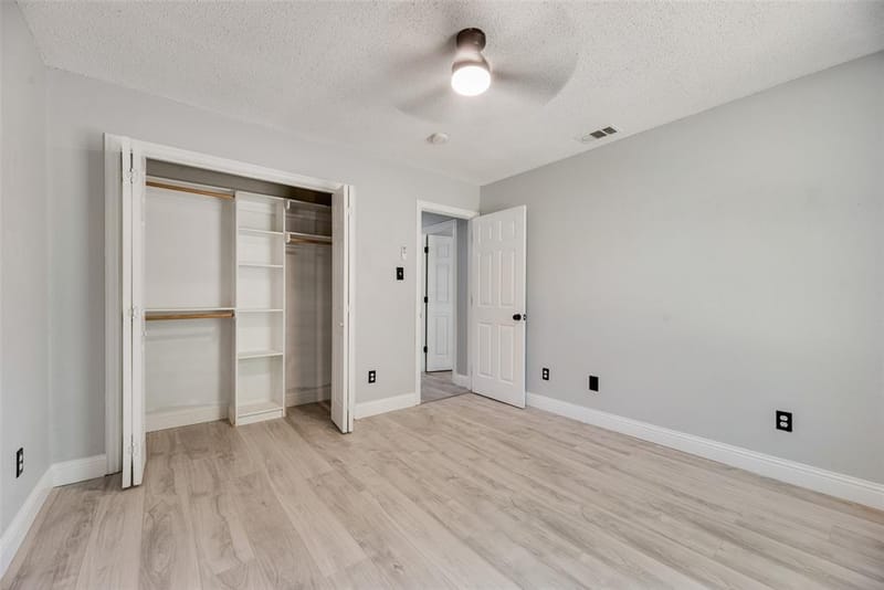 2503 Lyola Street, Dallas TX 75241 - Photo 8