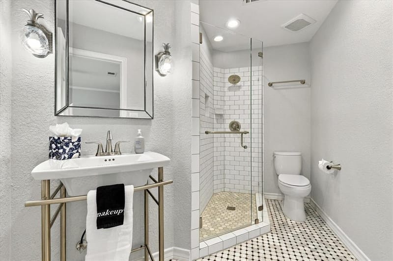 82 Remington Drive W, Highland Village TX 75077 - Photo 29