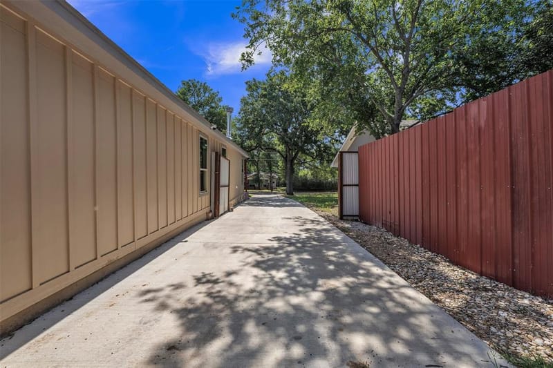 2740 Canton Drive, Fort Worth TX 76112 - Photo 27