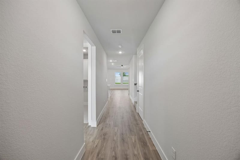 3105 Trowbridge Lane, McKinney TX 75071 - Photo 4
