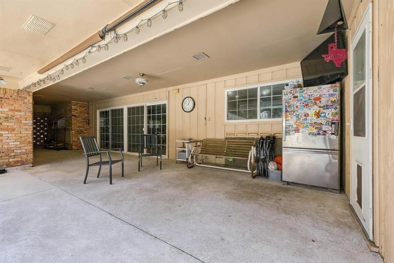 609 Ambassador Street, Denison TX 75020 - Photo 32