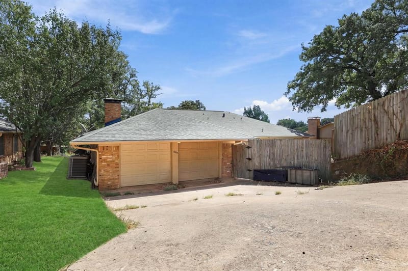 609 Ambassador Street, Denison TX 75020 - Photo 38