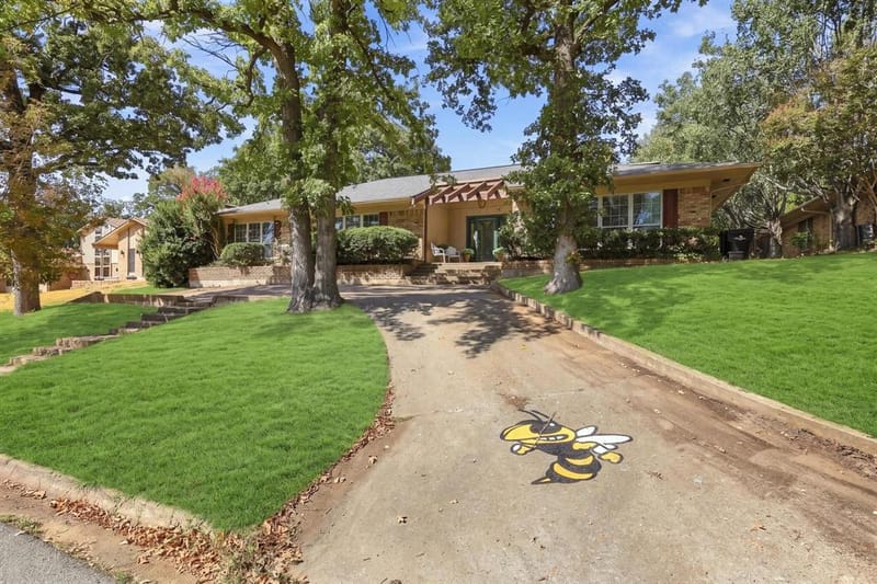 609 Ambassador Street, Denison TX 75020 - Photo 39