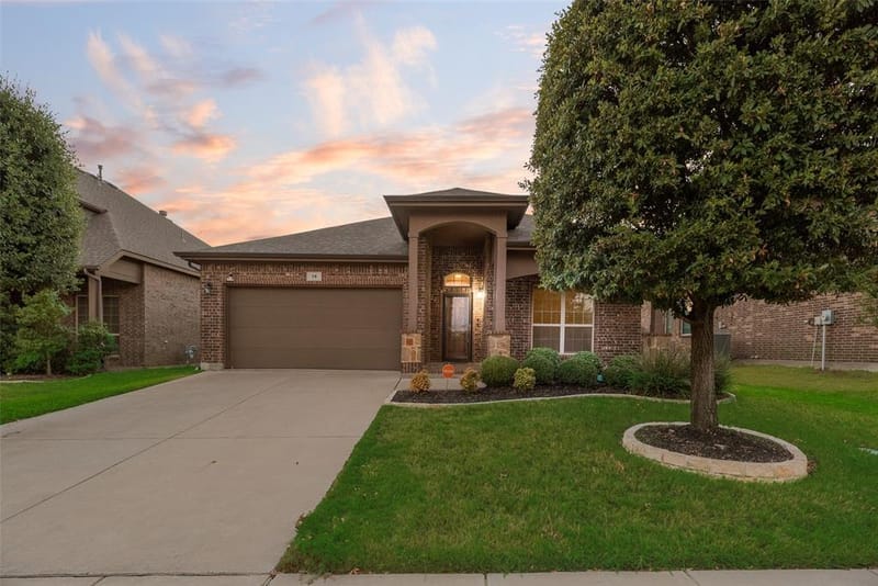 18 Auburn Drive, Edgecliff Village TX 76134 - Photo 3