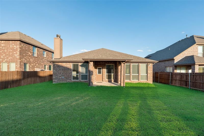 18 Auburn Drive, Edgecliff Village TX 76134 - Photo 32