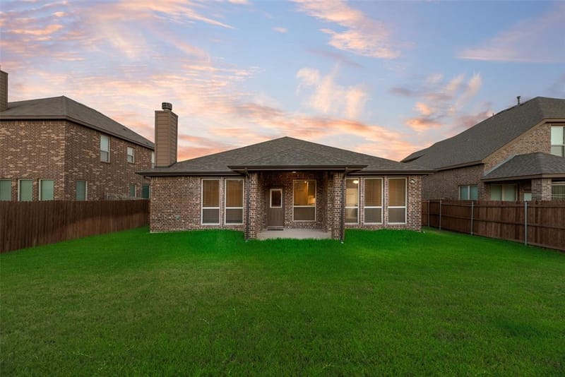 18 Auburn Drive, Edgecliff Village TX 76134 - Photo 37