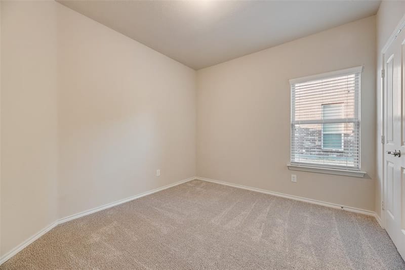 18 Auburn Drive, Edgecliff Village TX 76134 - Photo 31