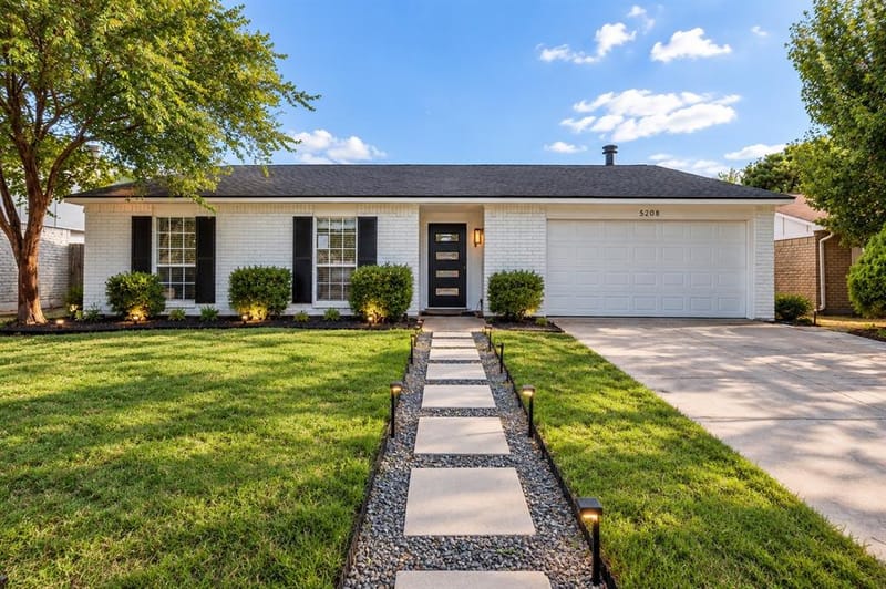 5208 Knox Drive, The Colony TX 75056
