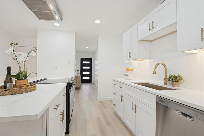 5208 Knox Drive, The Colony TX 75056 - Photo 8