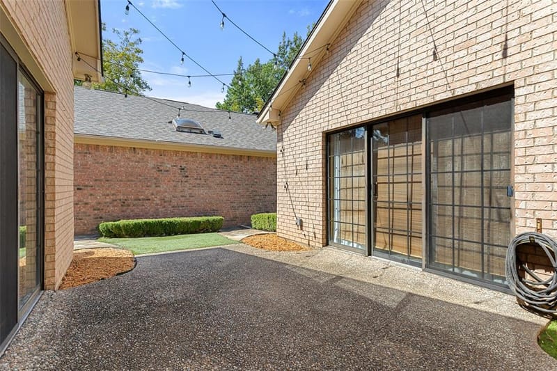 1116 Oak Garden Circle, Tyler TX 75703 - Photo 8