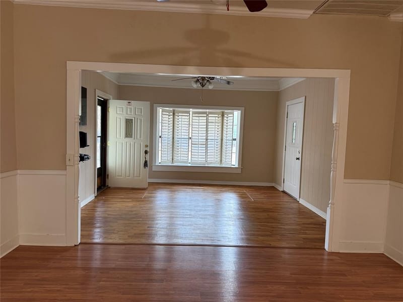 307 Mission Street, Glen Rose TX 76043 - Photo 8