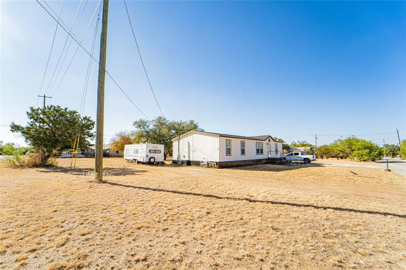 915 S Miller Street, Breckenridge TX 76424 - Photo 22