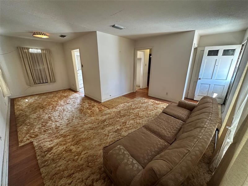 7519 Red Bud Drive, Dallas TX 75227 - Photo 17