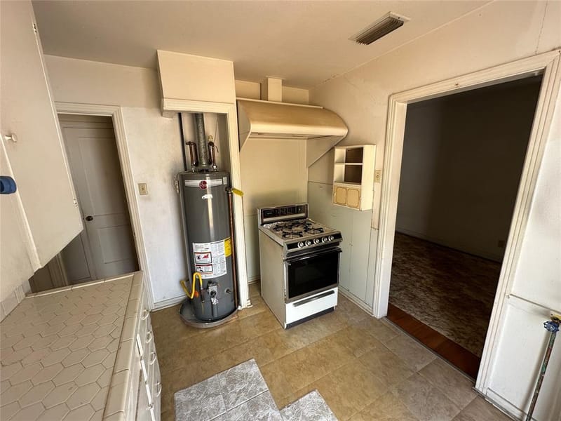 7519 Red Bud Drive, Dallas TX 75227 - Photo 14