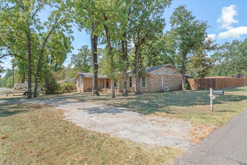 1415 Glenlain Dr, Grand Saline TX 75140 - Photo 3
