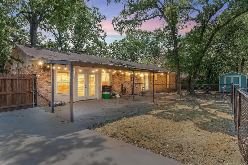 1415 Glenlain Dr, Grand Saline TX 75140
