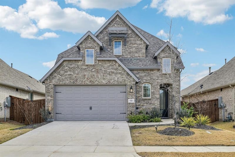 1920 Dappled Grey Avenue, Aubrey TX 76227