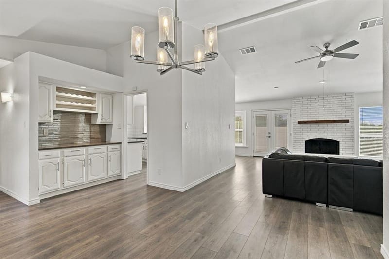 4405 Queen Circle, The Colony TX 75056 - Photo 7