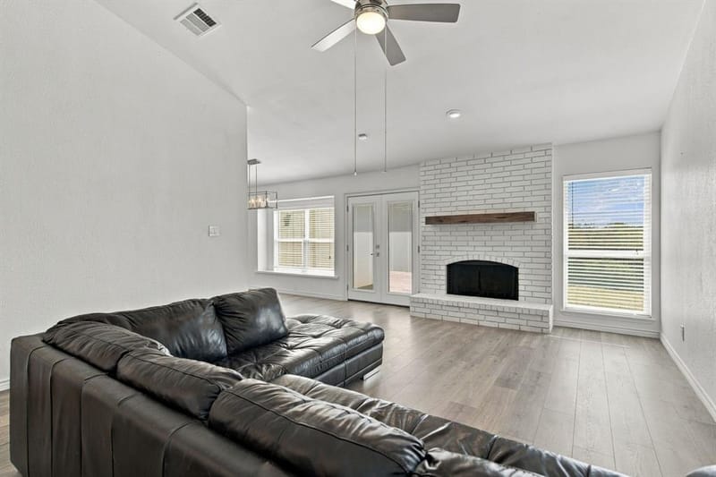 4405 Queen Circle, The Colony TX 75056 - Photo 9
