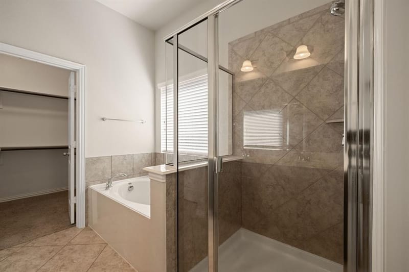 3909 Brook Wood Drive, McKinney TX 75071 - Photo 27
