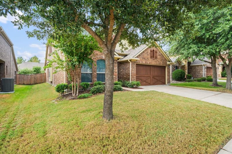 3909 Brook Wood Drive, McKinney TX 75071 - Photo 3