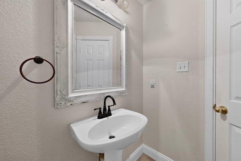 8417 Rock Canyon Court, Fort Worth TX 76123 - Photo 33