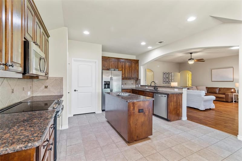400 Acadia Lane, Forney TX 75126 - Photo 11