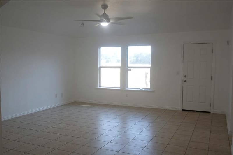 8626 Cedar Post Court, Dallas TX 75227 - Photo 6