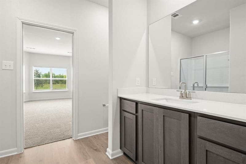 9716 Teton Vista Drive, Fort Worth TX 76140 - Photo 7