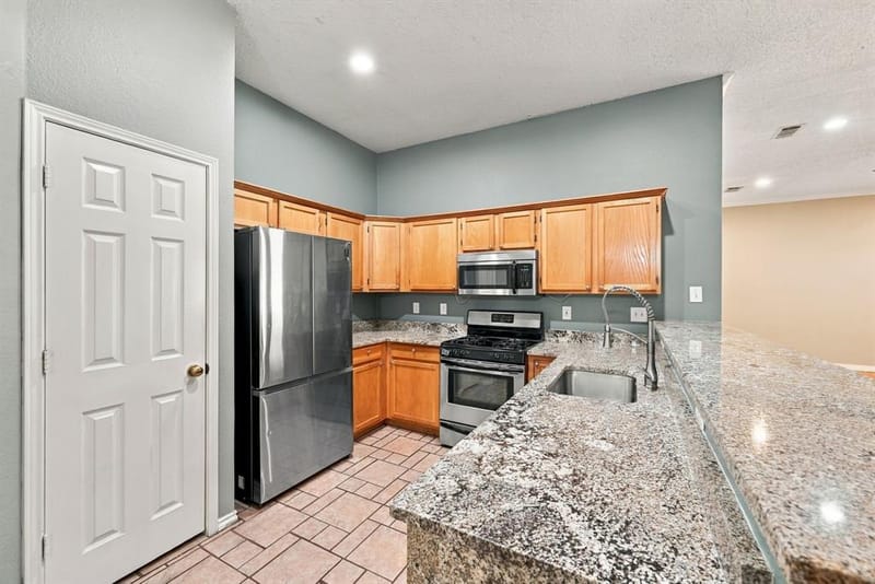 2304 Grimsley Terrace, Mansfield TX 76063 - Photo 7
