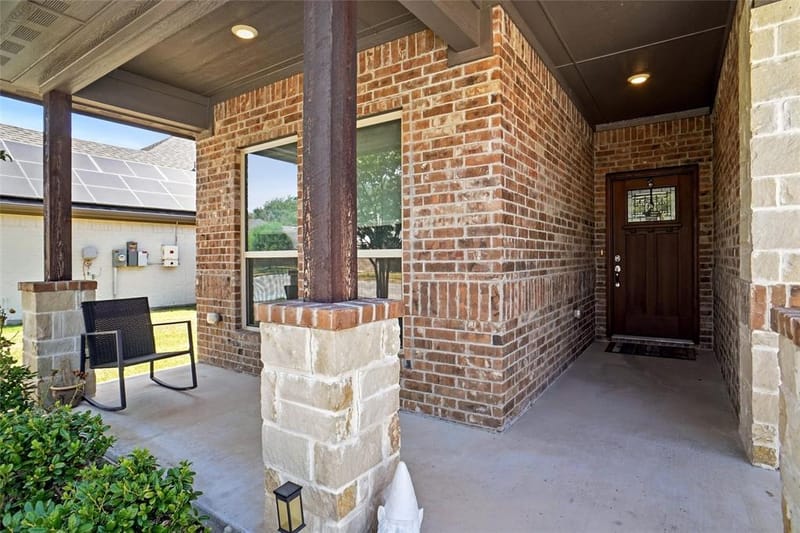 952 Sam Street, Springtown TX 76082 - Photo 5