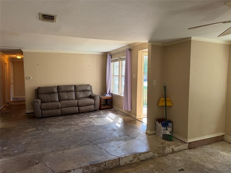 4209 Monna Street, Haltom City TX 76117 - Photo 6