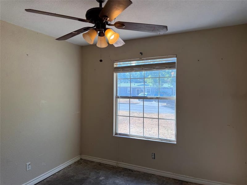 4209 Monna Street, Haltom City TX 76117 - Photo 14