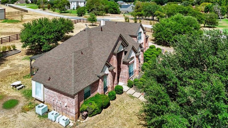 170 Park Place Circle, Cresson TX 76035 - Photo 5