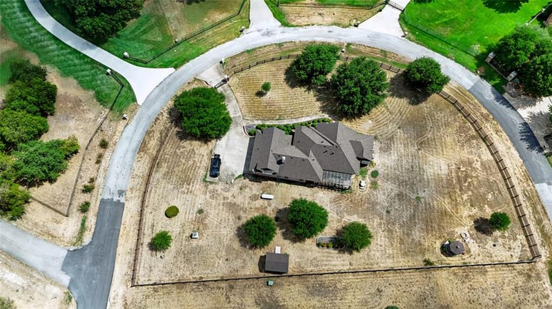 170 Park Place Circle, Cresson TX 76035 - Photo 8