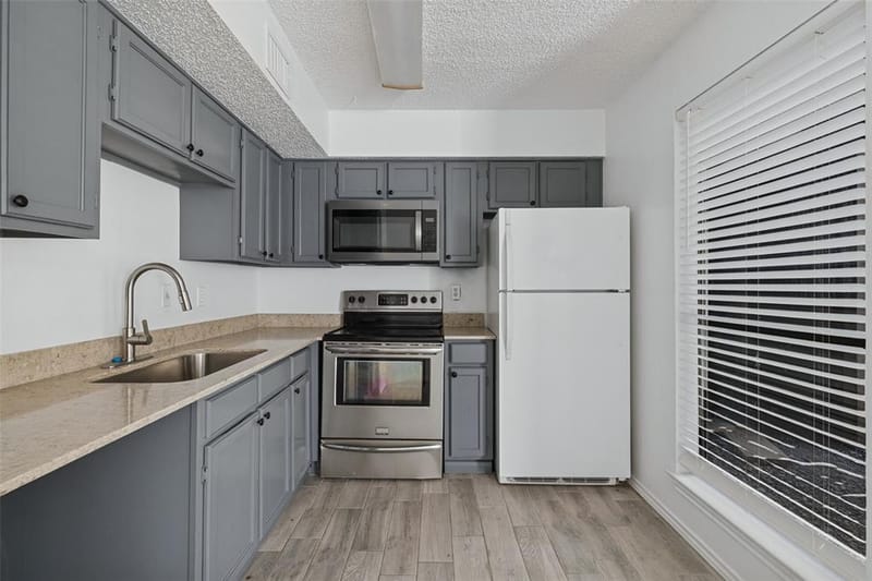 9807 Walnut Street # D105, Dallas TX 75243 - Photo 9