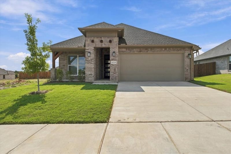 4218 Hummingbird Drive, Sherman TX 75092