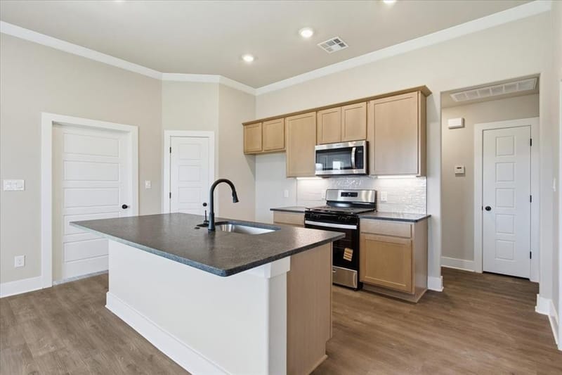 4218 Hummingbird Drive, Sherman TX 75092 - Photo 5