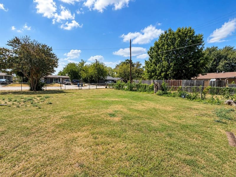 2921 Charles Drive, Garland TX 75041 - Photo 10