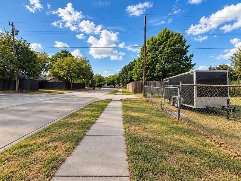 2921 Charles Drive, Garland TX 75041 - Photo 11