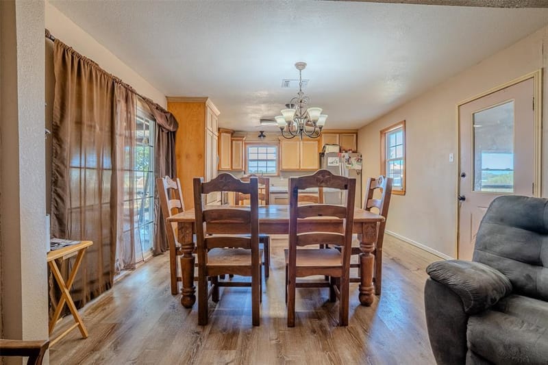 611 Billings Road, Tolar TX 76476 - Photo 7