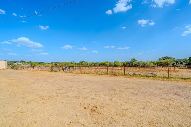 611 Billings Road, Tolar TX 76476 - Photo 28