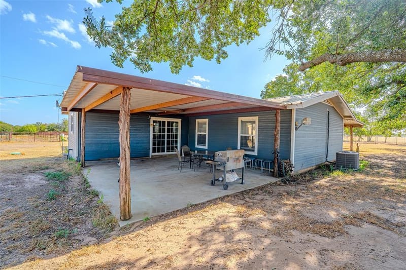 611 Billings Road, Tolar TX 76476 - Photo 20