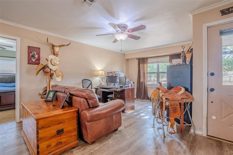 611 Billings Road, Tolar TX 76476 - Photo 4