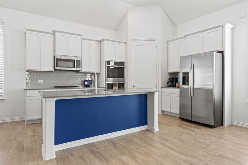 4709 Kings Garden Parkway, Arlington TX 76005 - Photo 6