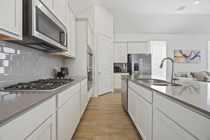 4709 Kings Garden Parkway, Arlington TX 76005 - Photo 13