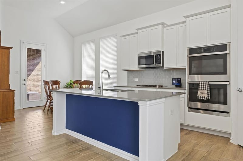 4709 Kings Garden Parkway, Arlington TX 76005 - Photo 12