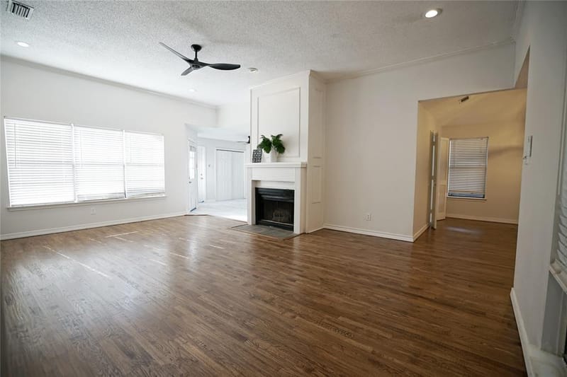 3007 Pacifica Street, Carrollton TX 75007 - Photo 3