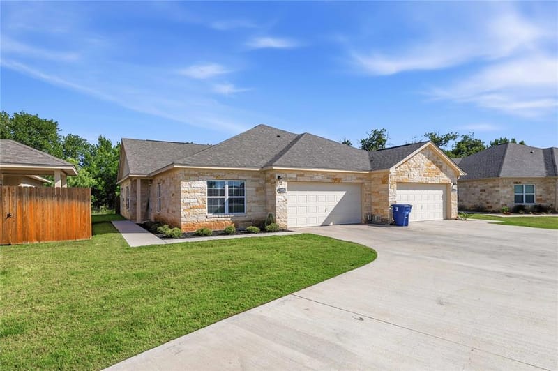 1415 Waterstone Drive, Brownwood TX 76801